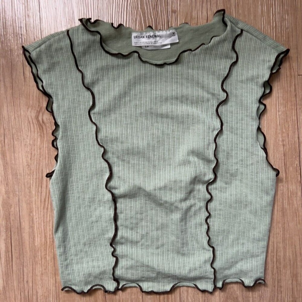 Urban Outfitters - Urban Renewal Top - Women’s Size Small, Green, Wavy Details
